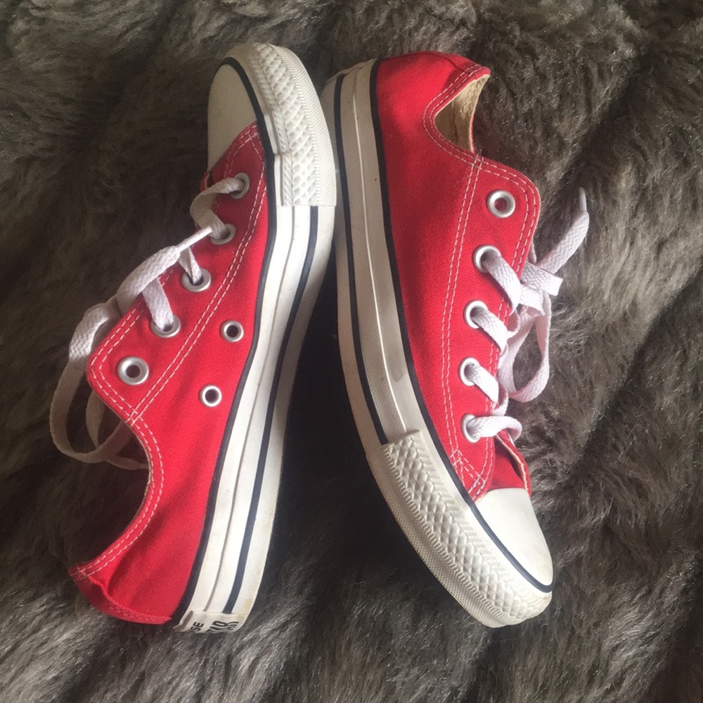 Red converse
